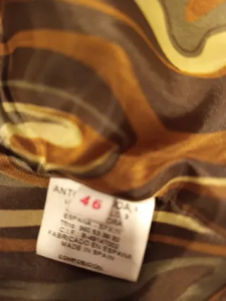 Chaquetón juvenil con cuello de pelo sintetico