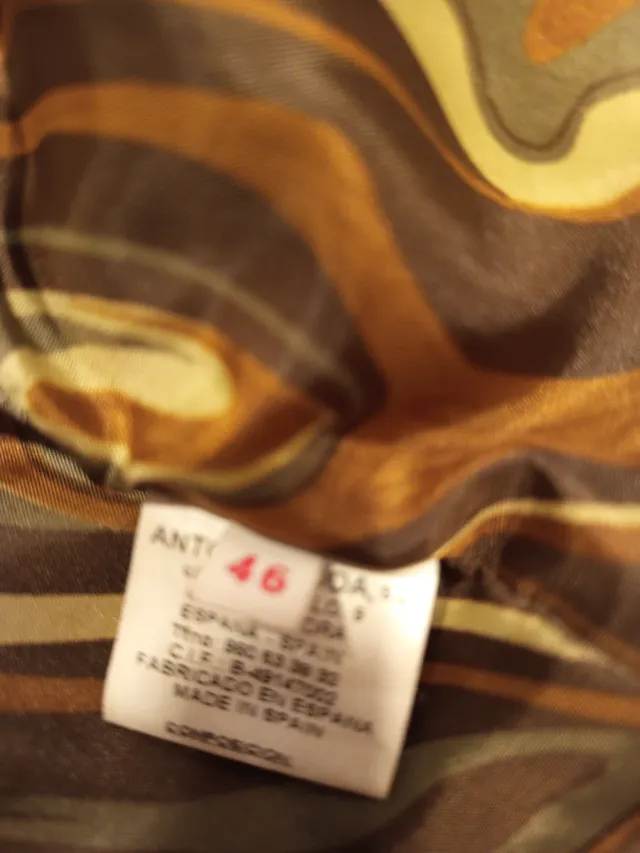 Chaquetón juvenil con cuello de pelo sintetico