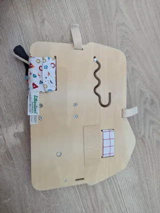 Panel actividades madera granja Lilliputi