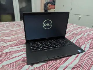 Dell Latitude 5400 Portátil