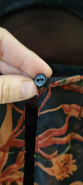 Vestido tul negro Zara.