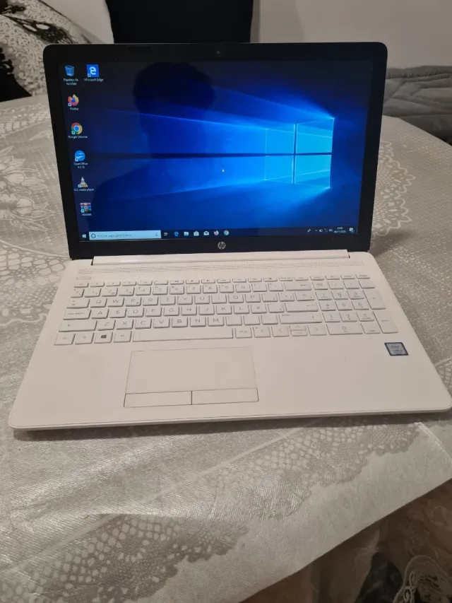 Ordenador portátil HP blanco