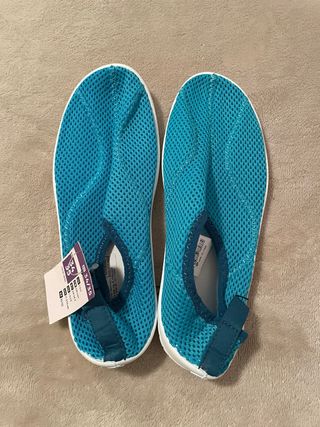 Escarpines agua niñ@ Decathlon 34/35 Cangrejeras