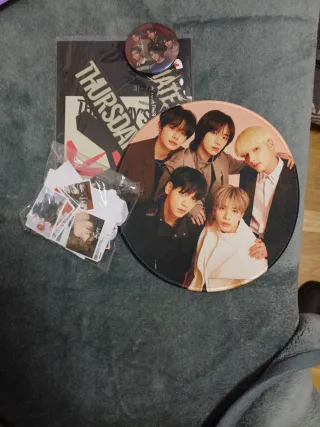 Pack TXT Photocards, Pin y Mousepad