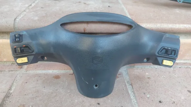 Embellecedor de guidão traseiro para Honda Scoopy