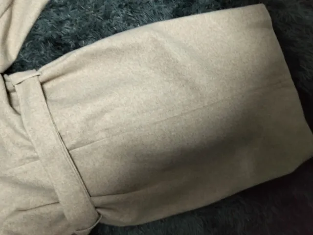 Abrigo beige/gris con capucha Talla XS