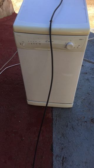 Lavavajillas Candy CSF4570 E.  8 sevicios