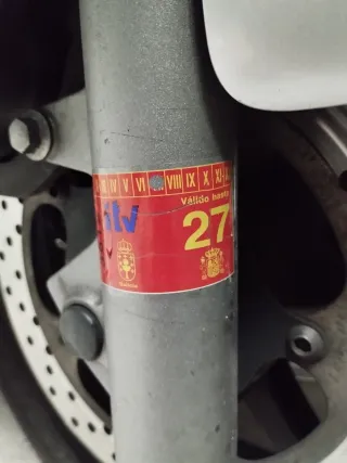 Vendo o cambio por cabrio antiguo
Yama Majesty400