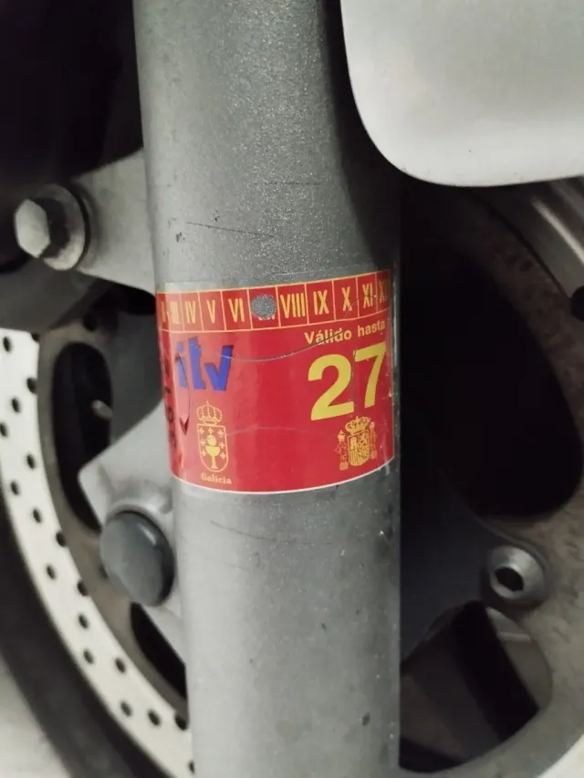 Vendo o cambio por cabrio antiguo 
Yama Majesty400