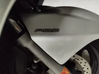 Vendo o cambio por cabrio antiguo
Yama Majesty400