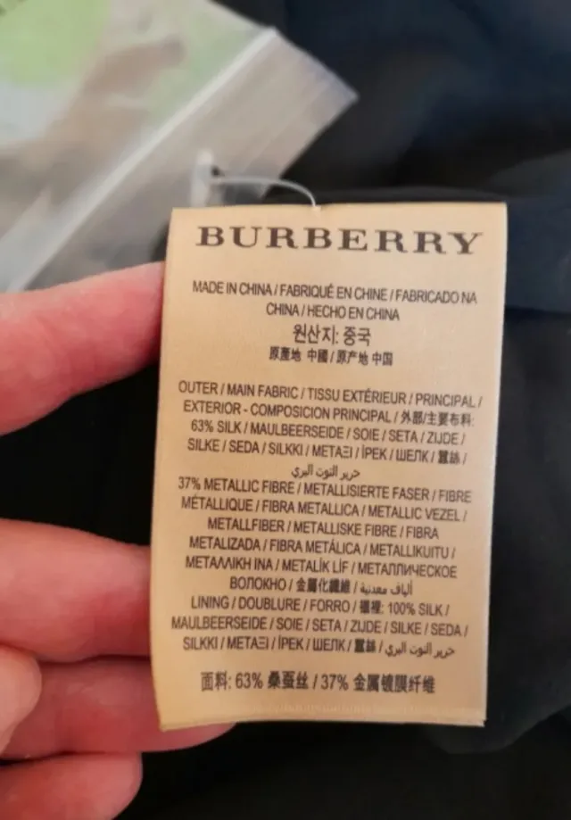 Vestido Burberry Seda Plateado Nuevo