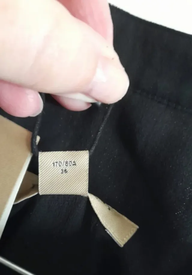 Vestido Burberry Seda Plateado Nuevo