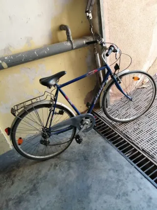 Bicicleta paseo marca Atala