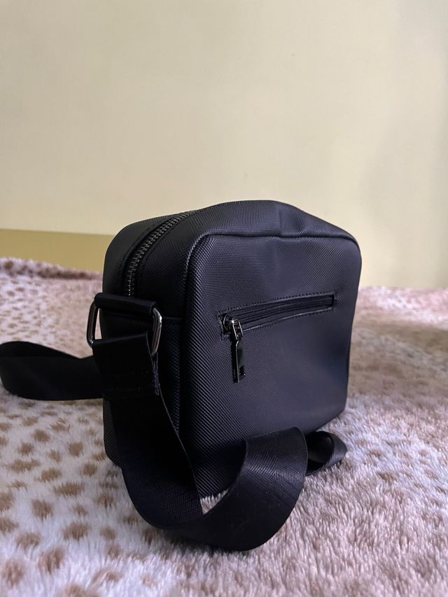 Bandolera Lacoste Negra