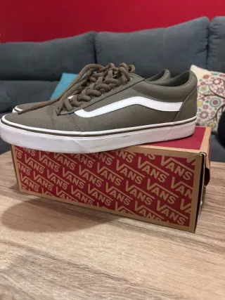 Zapatillas Vans Verdes y Blancas