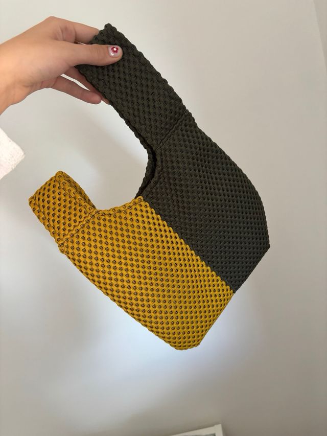 Borsa clutch fatta a mano verde e senape