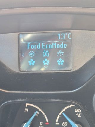 FORD FOCUS  1600 100 CV Azul Marino en buen estado