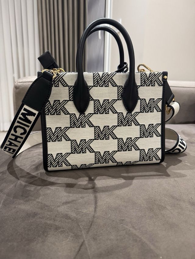 Bolso Michael Kors Negro y Blanco