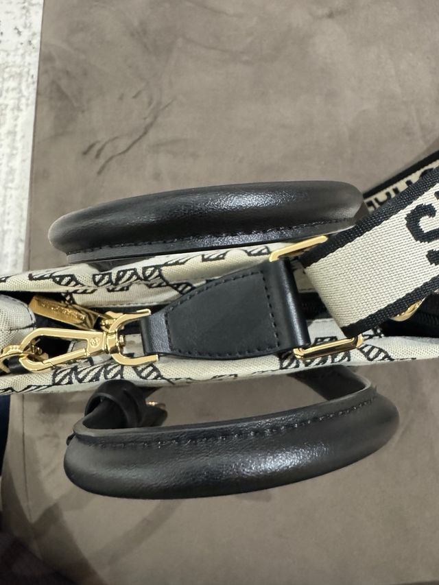 Bolso Michael Kors Negro y Blanco