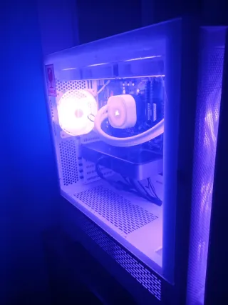 PC Gaming Ryzen 7 5800X + RTX 3070 – 32GB RAM – 1T