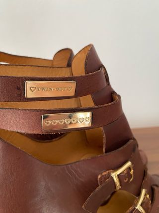 Sandalias gladiador piel Twin-Set