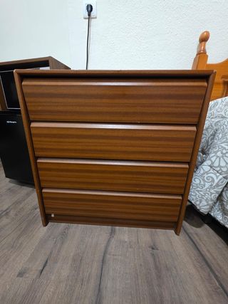 Liquidación cajoneras de madera