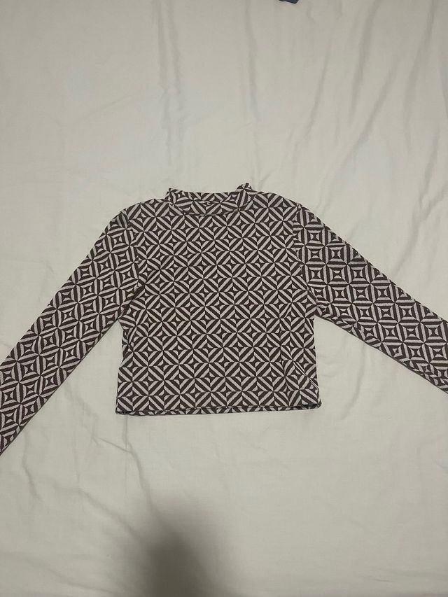 Top estampado geométrico manga larga