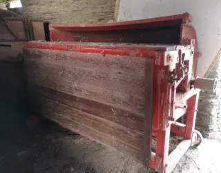 Antigua Malladora Trilladora Ajuria Victoria