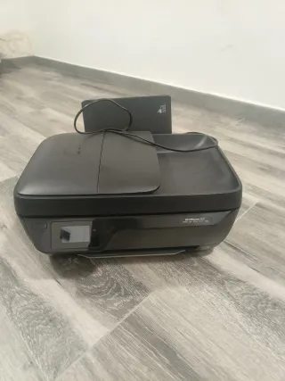 Impresora HP Officejet 3831 Negra