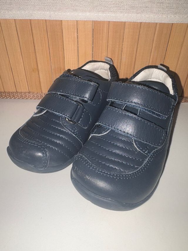 Zapatos Niño Chicco talla 21