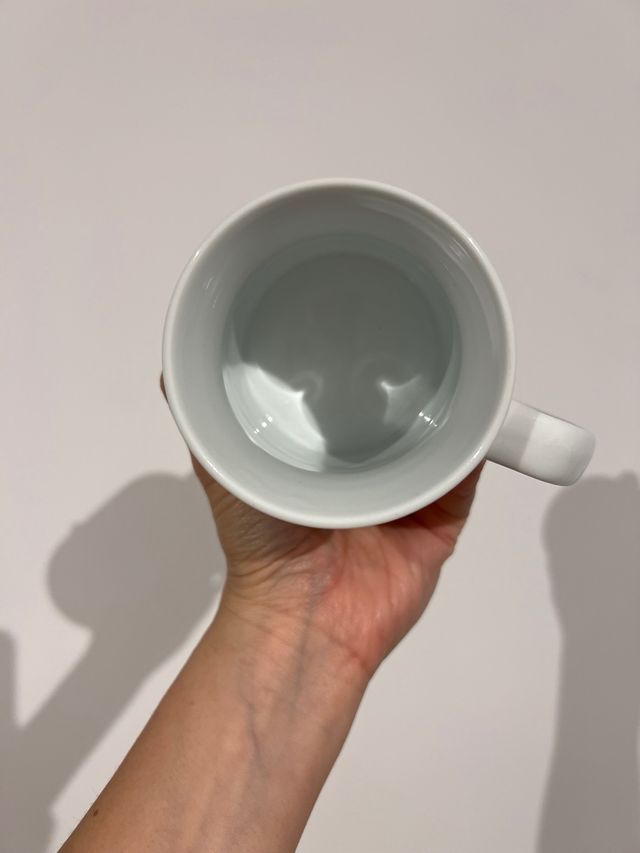 taza amarilla
