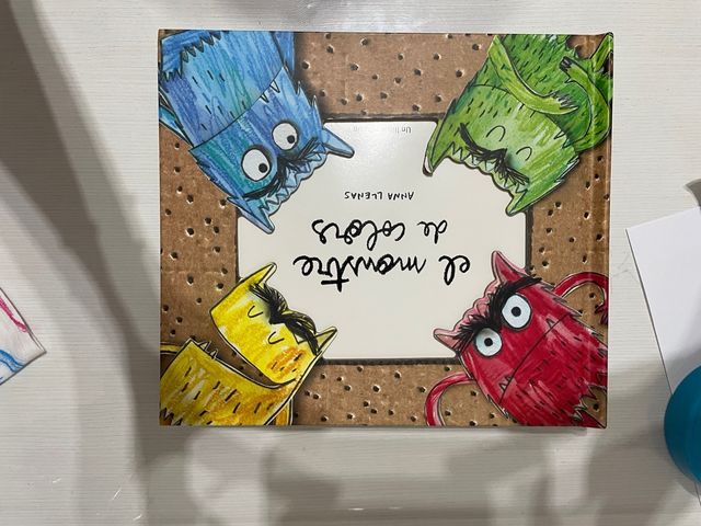 El Monstre de Colors, un llibre de pop-up
