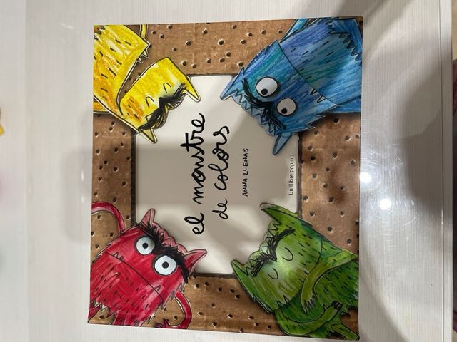 El Monstre de Colors, un llibre de pop-up