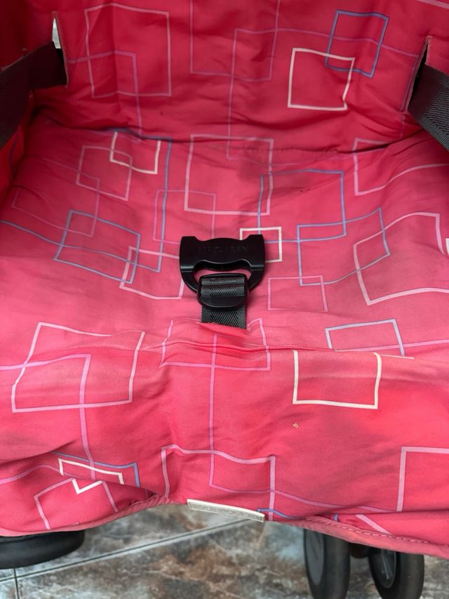 Silla de paseo Maclaren rosa