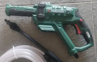 Máquina Pressão Parkside 20V - nova