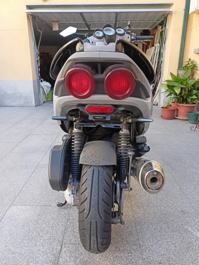 Despiece Malaguti Phantom 250cc