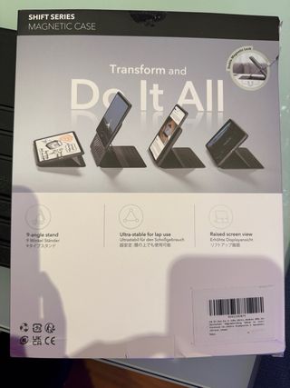 Funda Magnética ESR iPad Pro 13