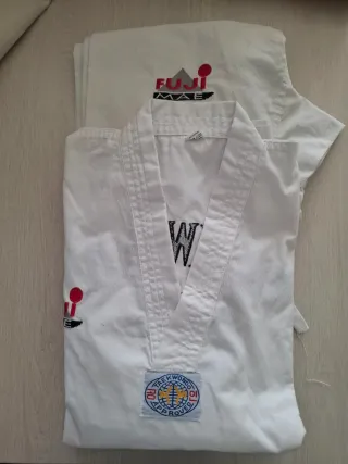 Dobok Taekwondo Fuji Mae