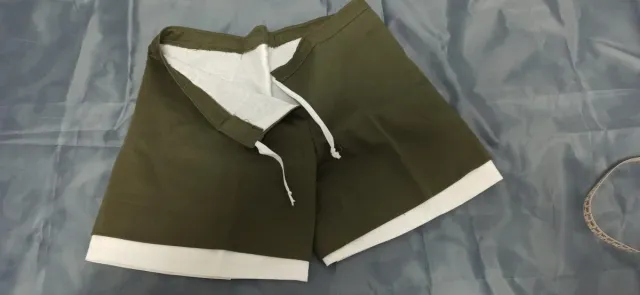 Pantalón Saragüell verde militar niño Nuevo