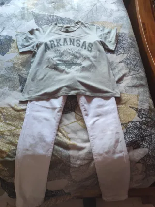 Pantalones blancos de licra