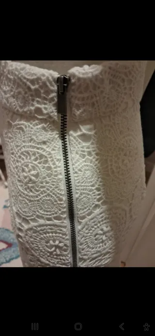 Falda Zara encaje blanca Talla S/36 NUEVA