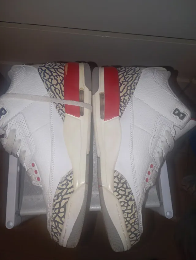 Jordan 3 Blancas y Rojas