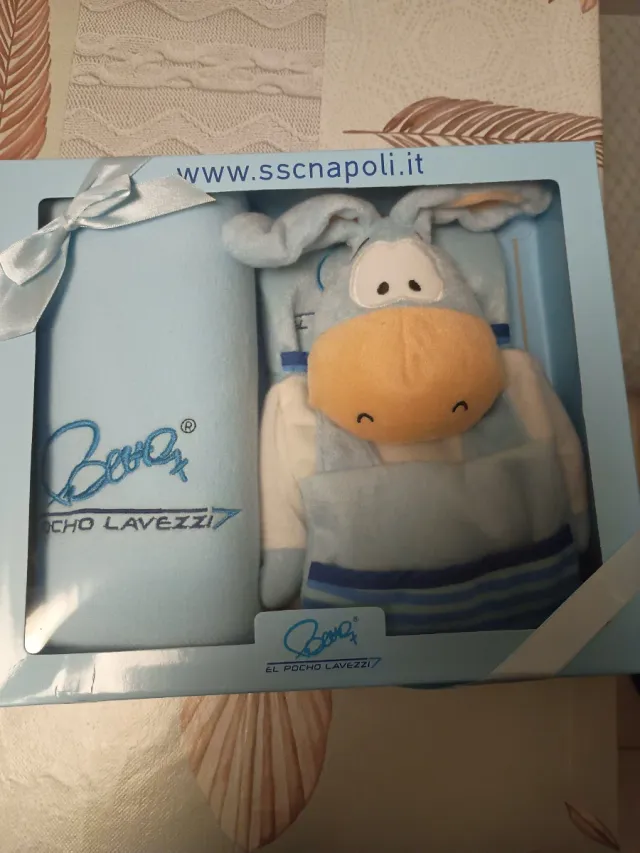 Set copertina pile con pupazzo azzurro