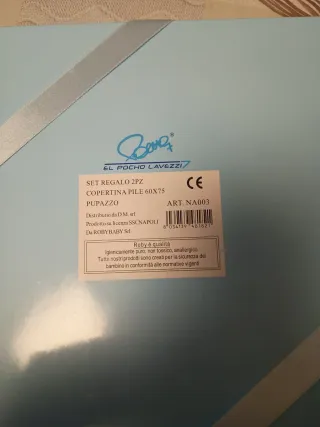 Set copertina pile con pupazzo azzurro