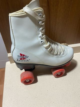 Patines 4 ruedas Krafwin blancos talla 35.