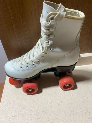 Patines 4 ruedas Krafwin blancos talla 35.