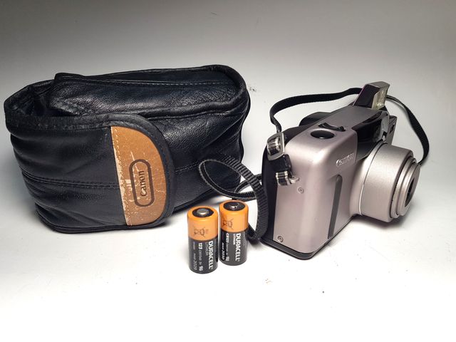 Cámara Canon Z135 Sure Shot Zoom