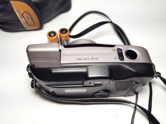 Cámara Canon Z135 Sure Shot Zoom
