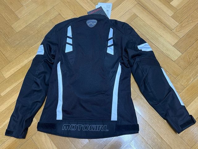 Chaqueta de moto negra Motoboy.NUEVA.Talla S.