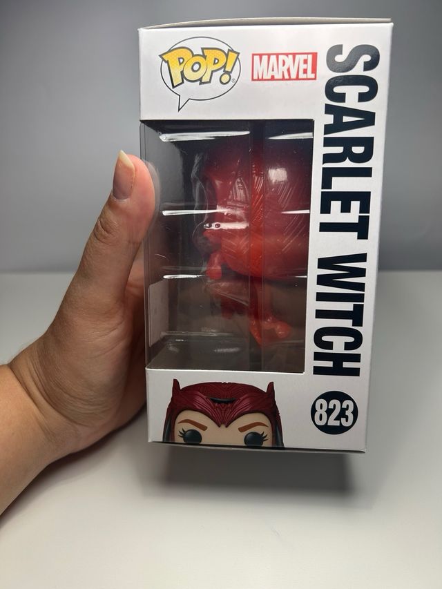 Funko Pop! Scarlet Witch 823 Marvel Collector Corp